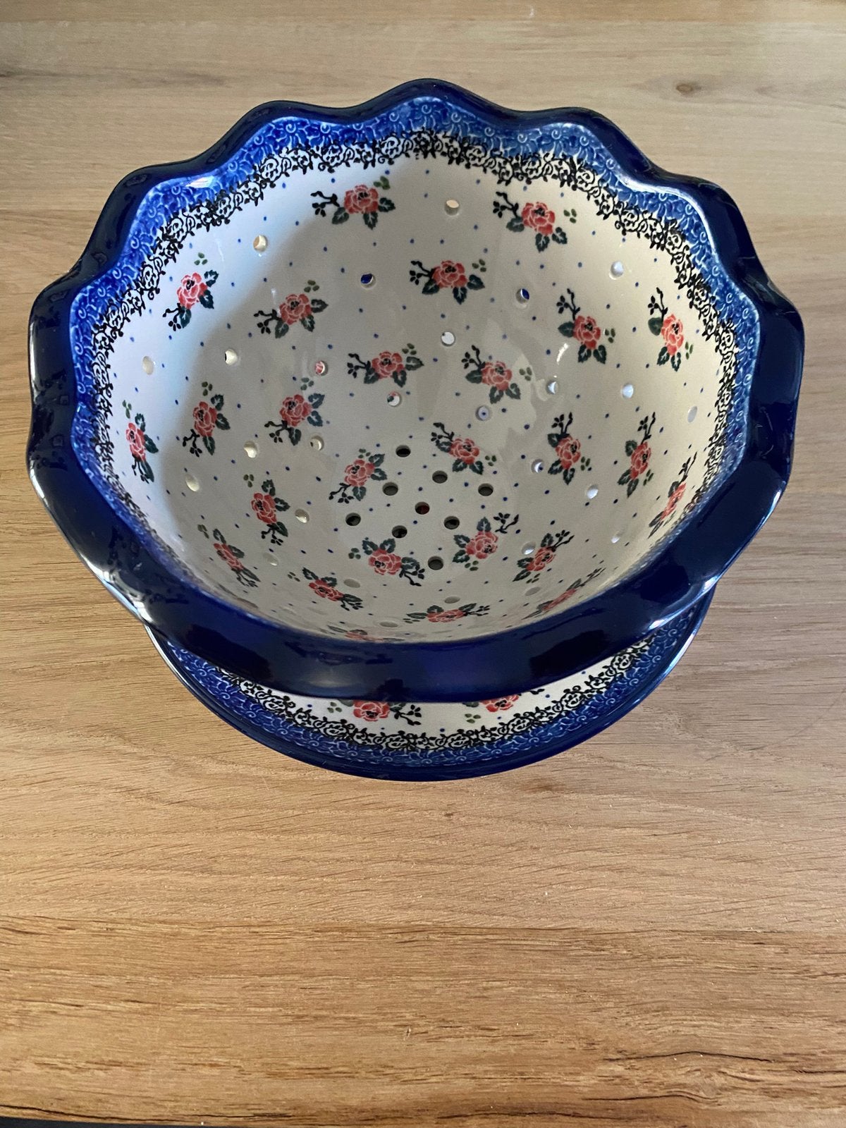Bunzlau fruitschaal met onderbord, Huis en Inrichting, Keuken | Servies, Ophalen, Overige merken, Nieuw, Schaal of Schalen