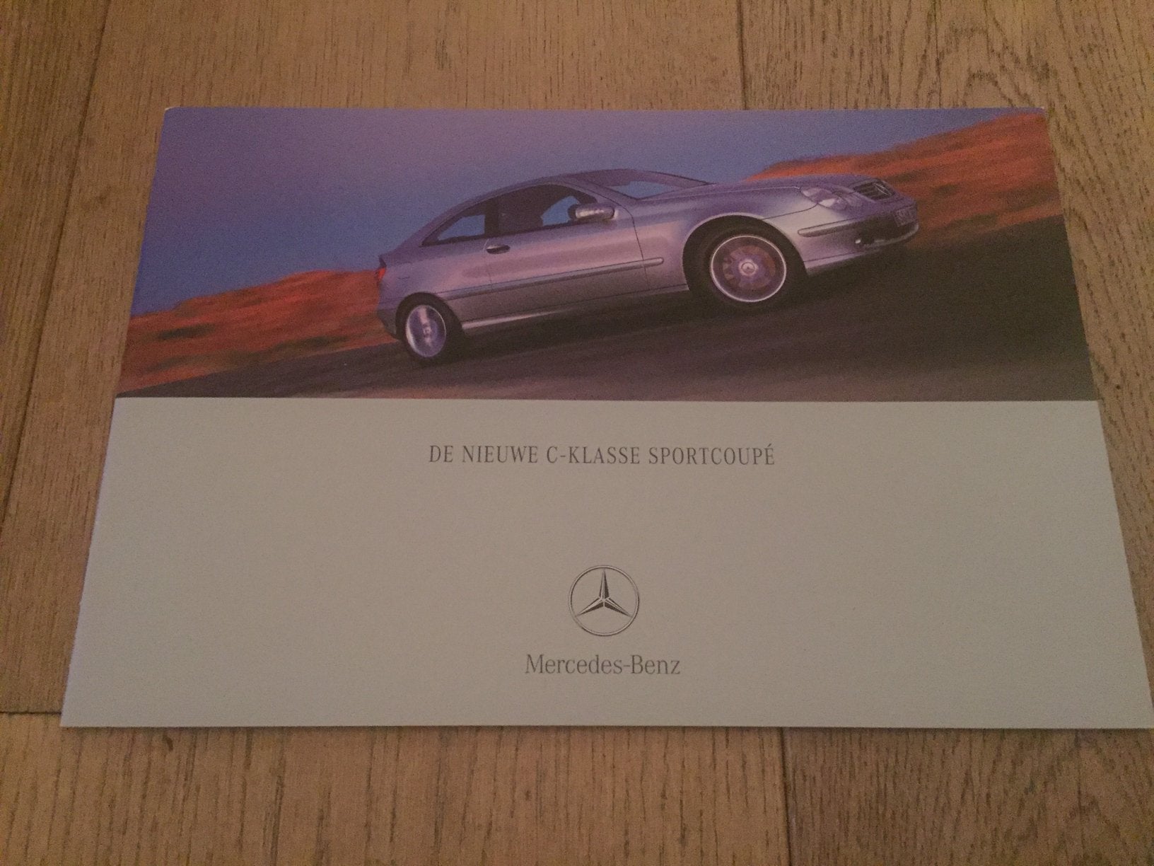 Folder Mercedes-Benz C-klasse Sportcoupe (CL203) 2000, Boeken, Auto's | Folders en Tijdschriften, Ophalen of Verzenden, Mercedes