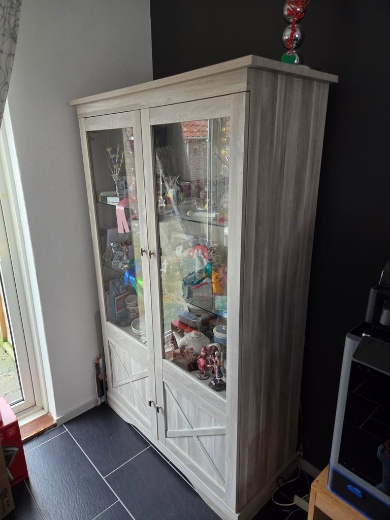 Complete meubels set, Huis en Inrichting, Ophalen, Met deur(en), Glas, 50 tot 100 cm