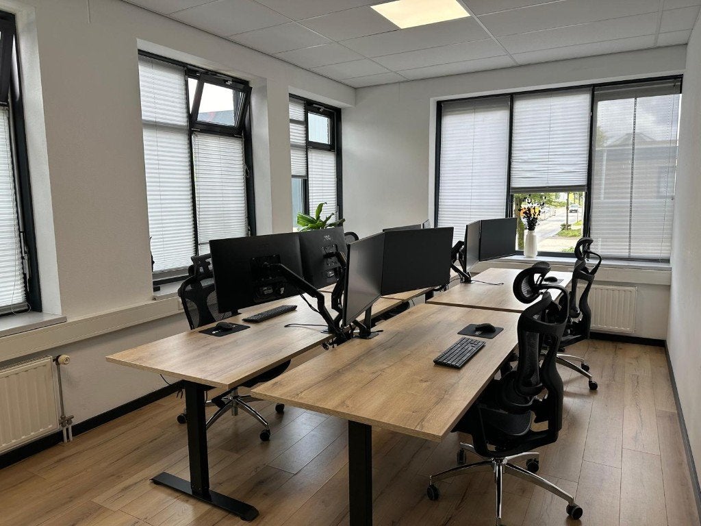 Kantoorruimte Amersfoort te huur (incl. 4 werkplekken), 35 m², Huur, Bedrijfsruimte