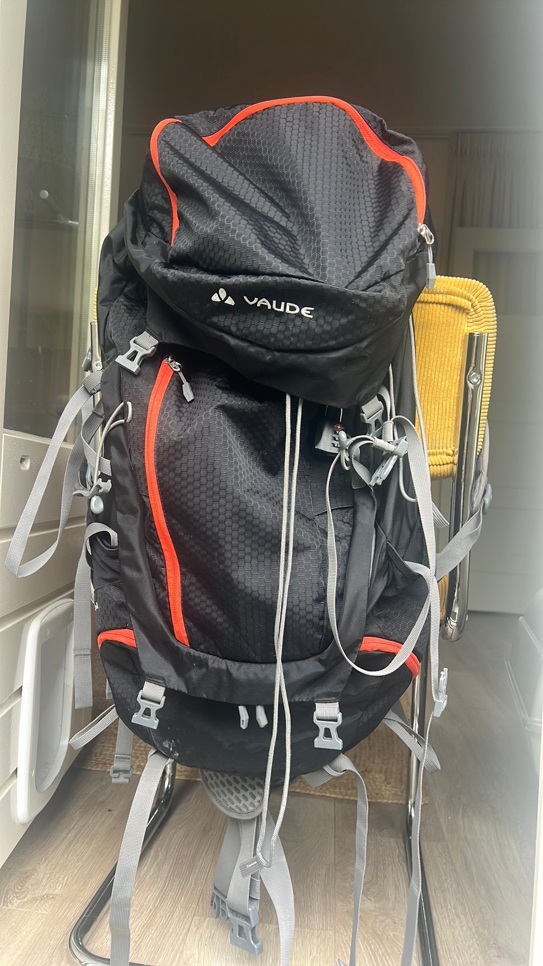 Rugzak / backpack VAUDE 52+8, Ophalen of Verzenden, Zo goed als nieuw, Rugzak