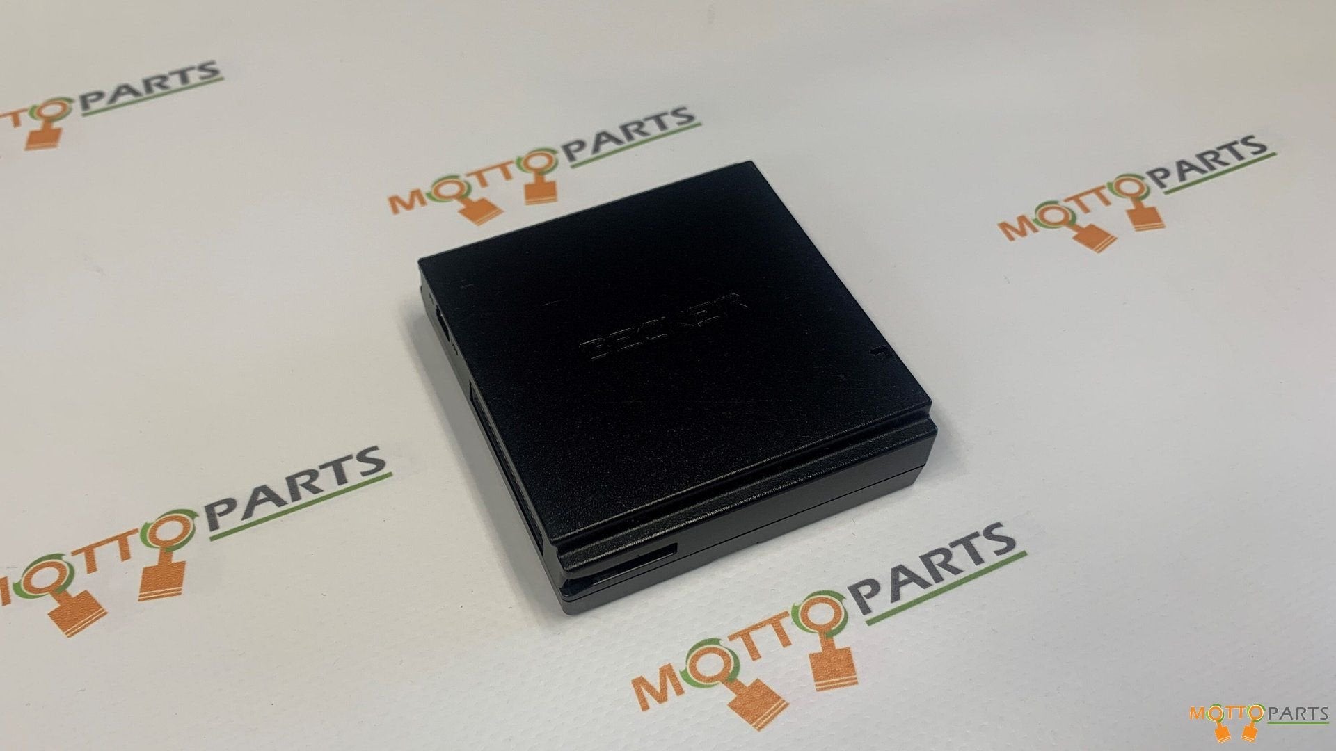 Mercedes-Benz Becker Map Pilot Navigatie module A1669005715, Gebruikt, -, -, Ophalen of Verzenden