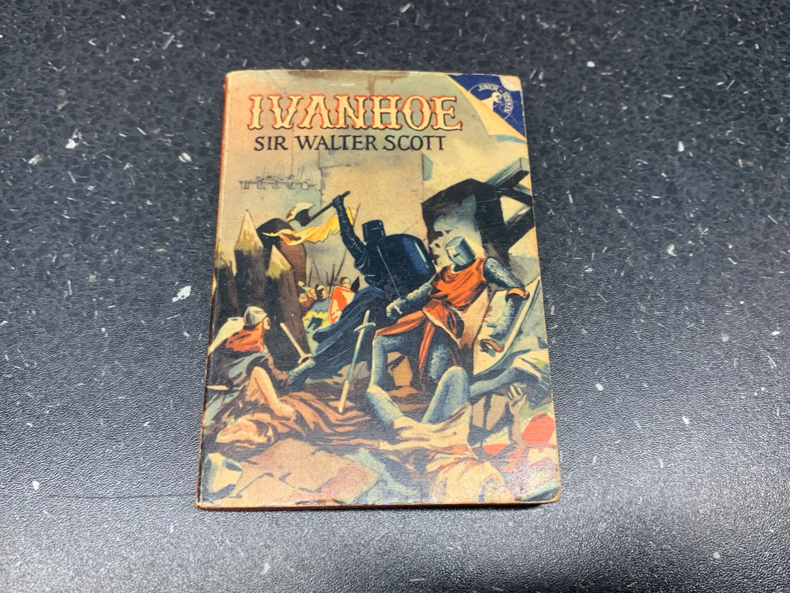 Ivanhoe - Sir Walter Scott (Vintage Boek), Ophalen of Verzenden, Gelezen
