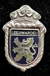 Leeuwarden stadswapen speld, Verzenden, Nieuw, Stad of Land, Speldje of Pin