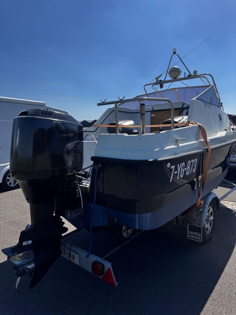 Shetland Space Fish  met 115 mercury   en Trailer, Ophalen, Gebruikt