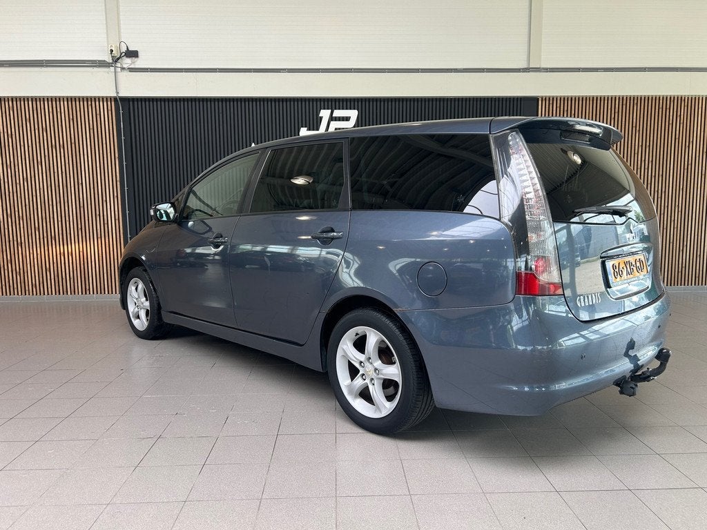 Mitsubishi Grandis 2.4-16V Intense 7-ZITTER|TREKHAAK|AIRCO|C, Auto's, Mitsubishi, Voorwielaandrijving, Stof, Gebruikt, Zwart