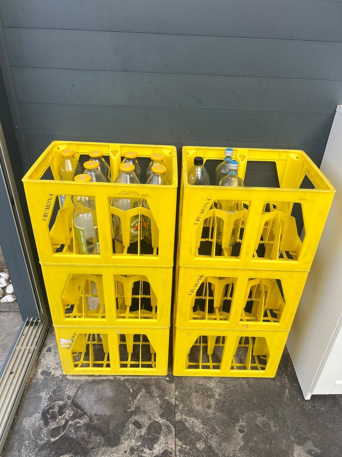 Lege kratten, Ophalen, Krat, Minder dan 35 cm