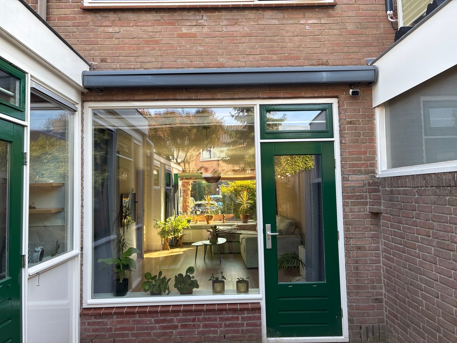 Elektrisch zonnescherm - 3 meter breed - Zelf demonteren, Tuin en Terras, Ophalen of Verzenden, Gebruikt, 250 cm tot 450 cm, Elektrisch