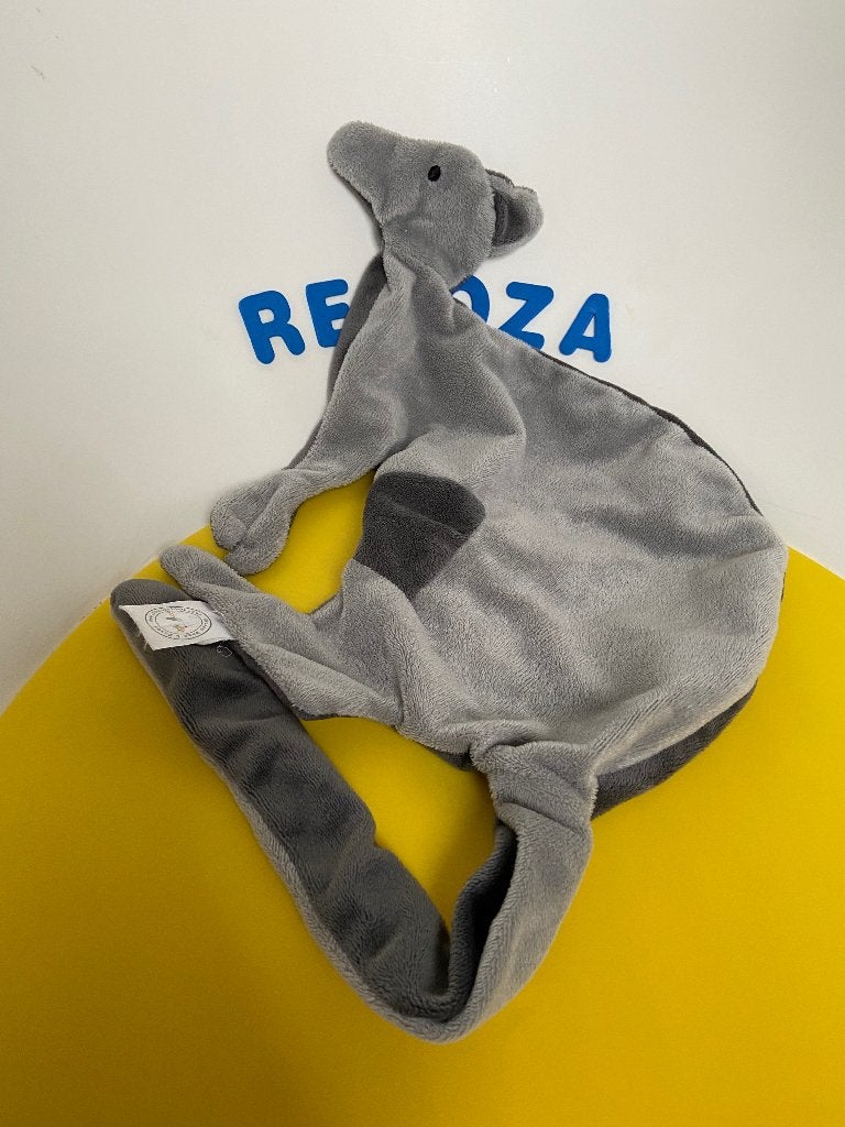 K4463 the outchbox doekje kangoeroe grijs, Kinderen en Baby's, Ophalen of Verzenden, Zo goed als nieuw, Overige typen