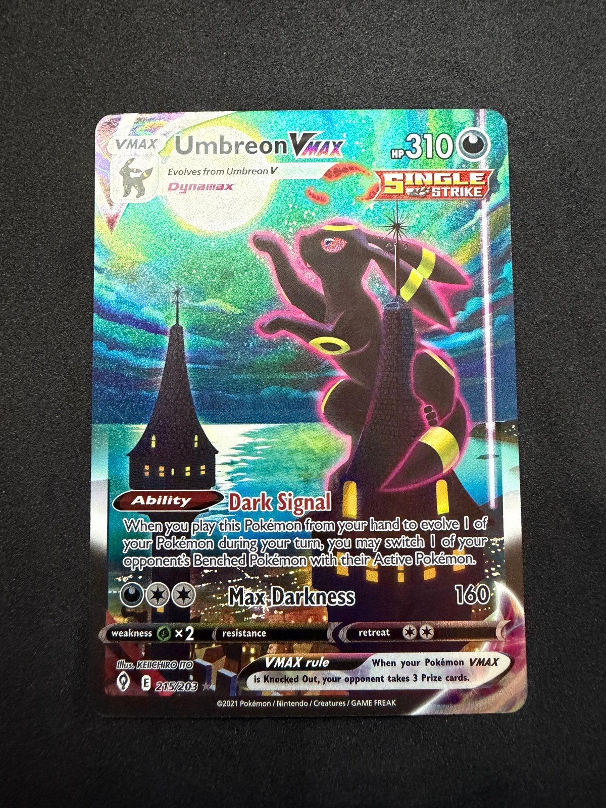 Umbreon VMAX Alt Art Evolving Skies Mint!, Ophalen of Verzenden, Zo goed als nieuw, Losse kaart