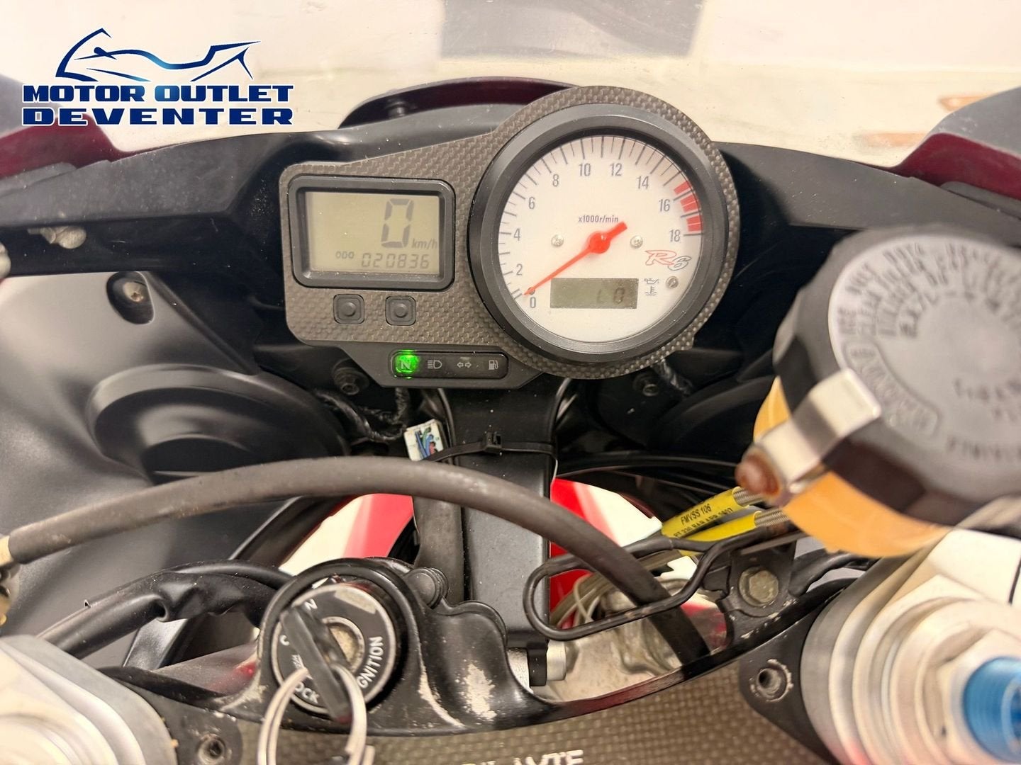 Geheel Orginele YAMAHA YZF R6 (bj 2000), Motoren, Motoren | Yamaha, 4 cilinders, Motorrijbewijs A, Bedrijf, Onbekend