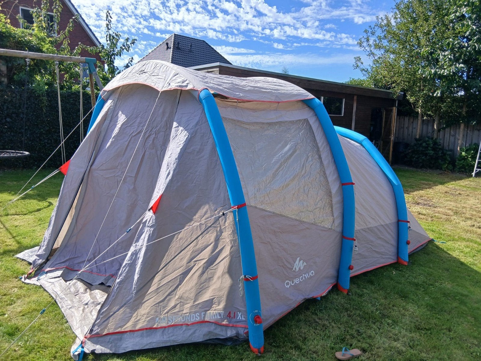 Quechua Air Seconds 4.1 XL Opblaasbare 4-Persoons tent, Ophalen of Verzenden, Gebruikt, Tot en met 4