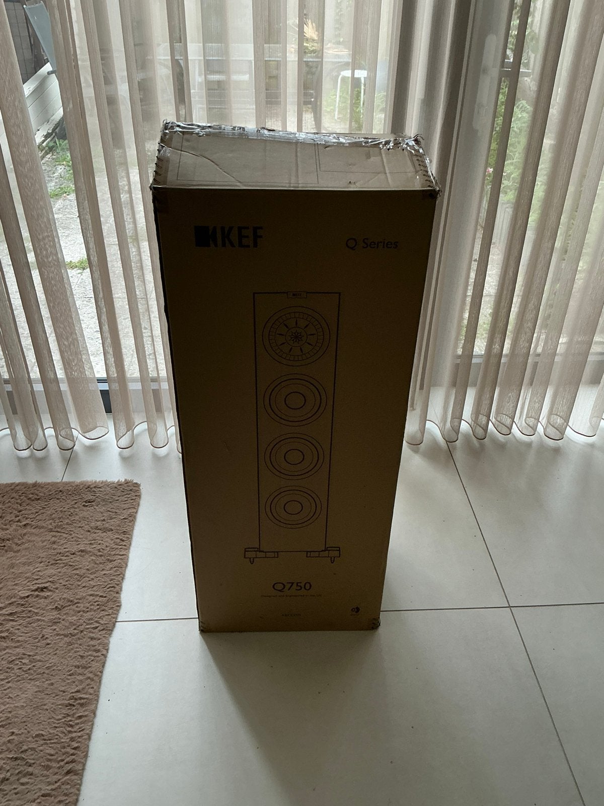 KEF Q750 Vloerstaande Luidspreker - Zwart (Ongebruikt), Audio, Tv en Foto, Ophalen, Zo goed als nieuw, Vloerstaande luidspreker