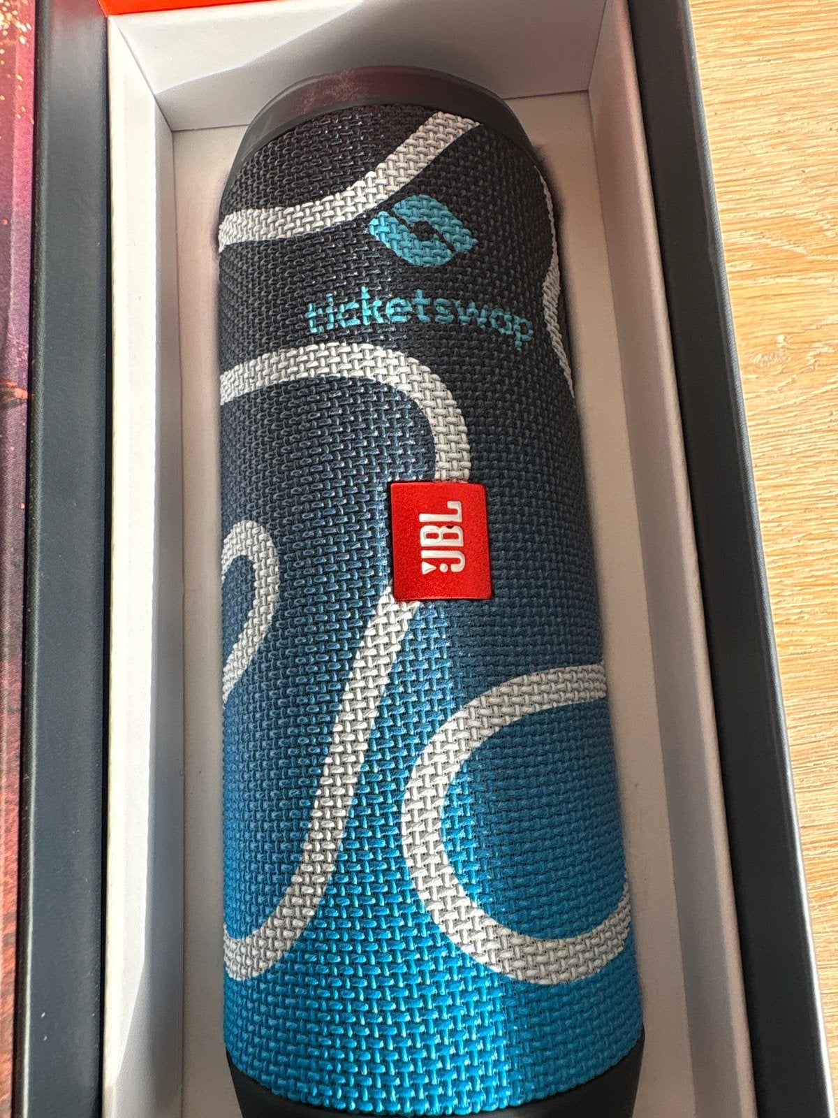 JBL Flip Essential 2 Bluetooth Speaker - TicketSwap Editie, JBL, Nieuw, Ophalen of Verzenden, Draagbare speaker