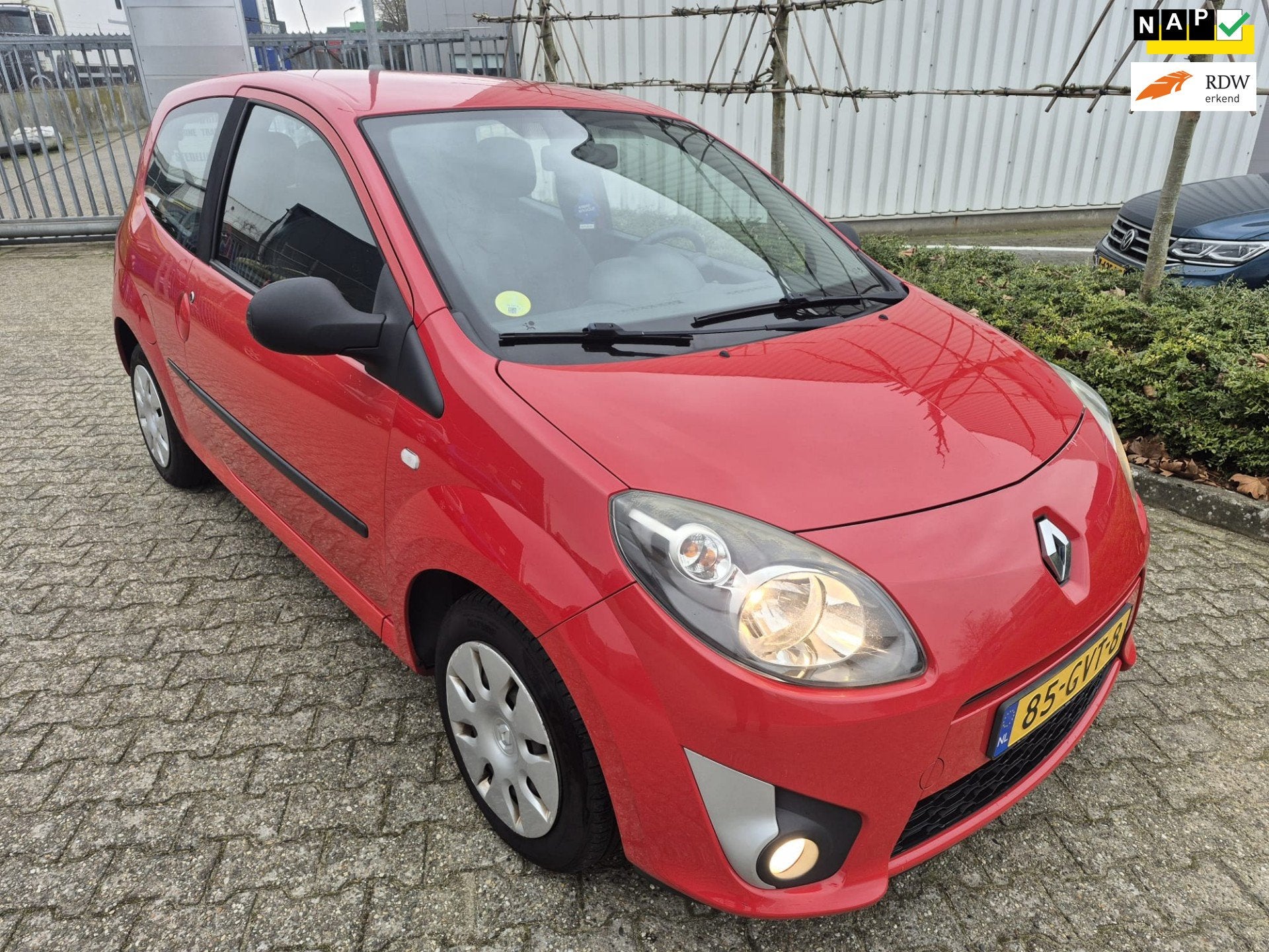 Renault Twingo 2008 NW APK, Katalysator, Airco ijskoud 1750,, Voorwielaandrijving, Gebruikt, 31 €/maand, 4 cilinders