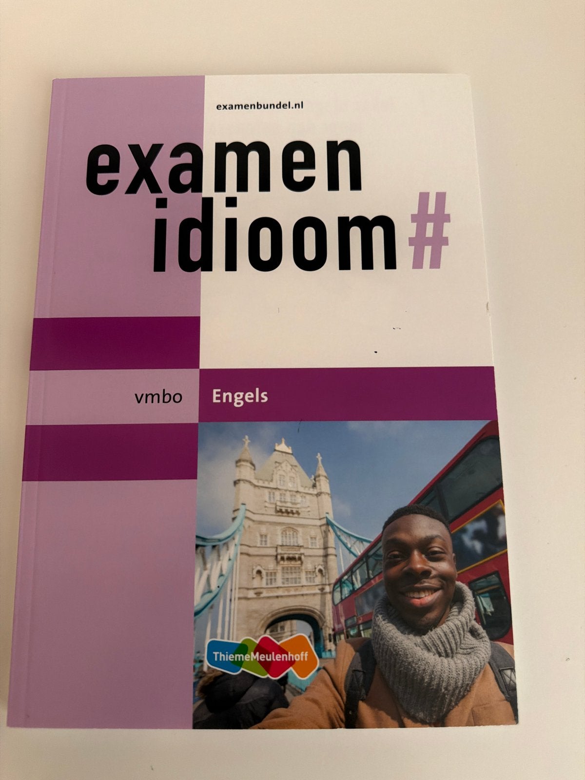 Examenidioom Engels vmbo - Thiememeulenhoff, Ophalen of Verzenden, Alpha, Zo goed als nieuw, MBO