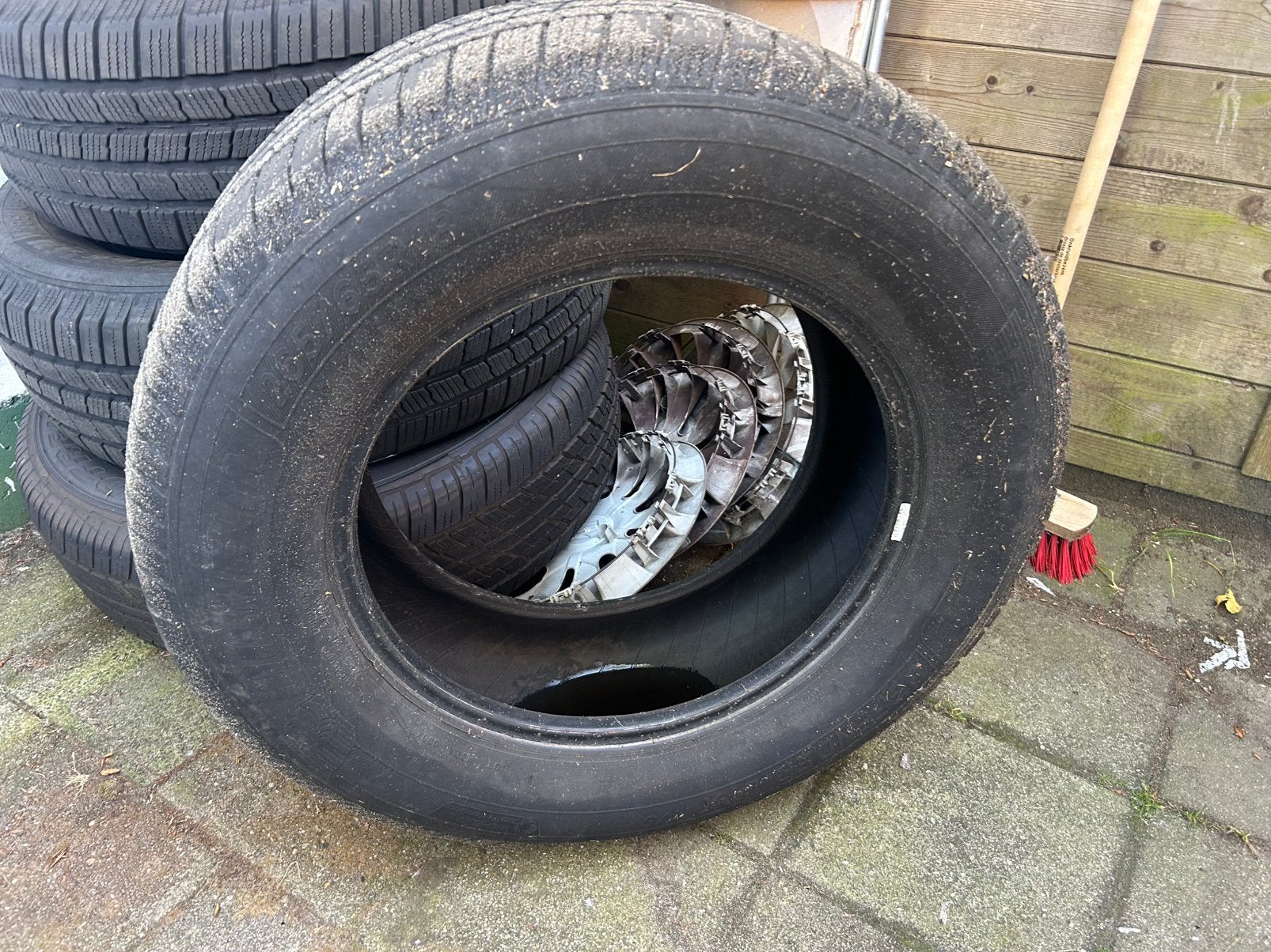 Diverse autobanden, zie omschrijving, Auto-onderdelen, Banden en Velgen, Ophalen