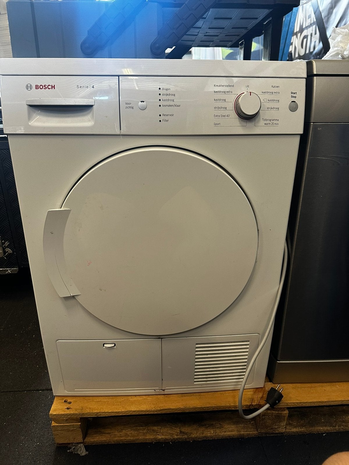 Bosch Serie 4 condensdroger, type WTE84105NL/46., Witgoed en Apparatuur, Ophalen, 6 tot 8 kg, Minder dan 85 cm, Anti-kreukfase