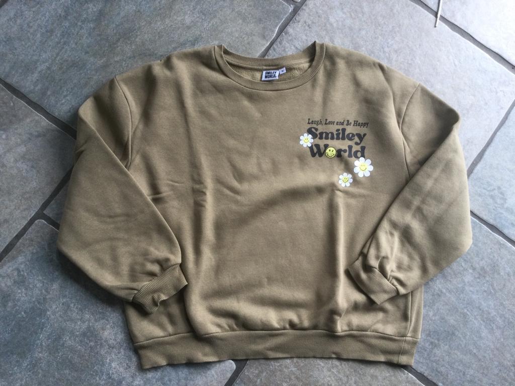 Prachtige trui van SMILEY WORLD met achter opdruk maat M, Smiley world, Ophalen of Verzenden, Zo goed als nieuw, Maat 38/40 (M)