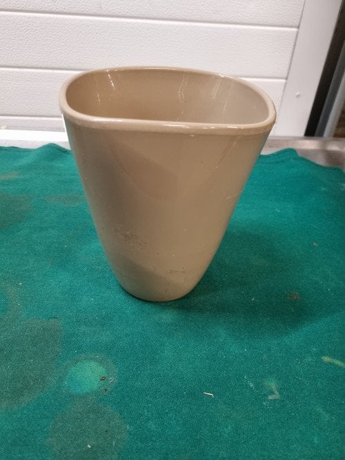 bloempot taupe porselein, Ophalen of Verzenden, 'T Olde Gre-j, Info@toldegrej.nl, Endepoelstraat 20f Didam