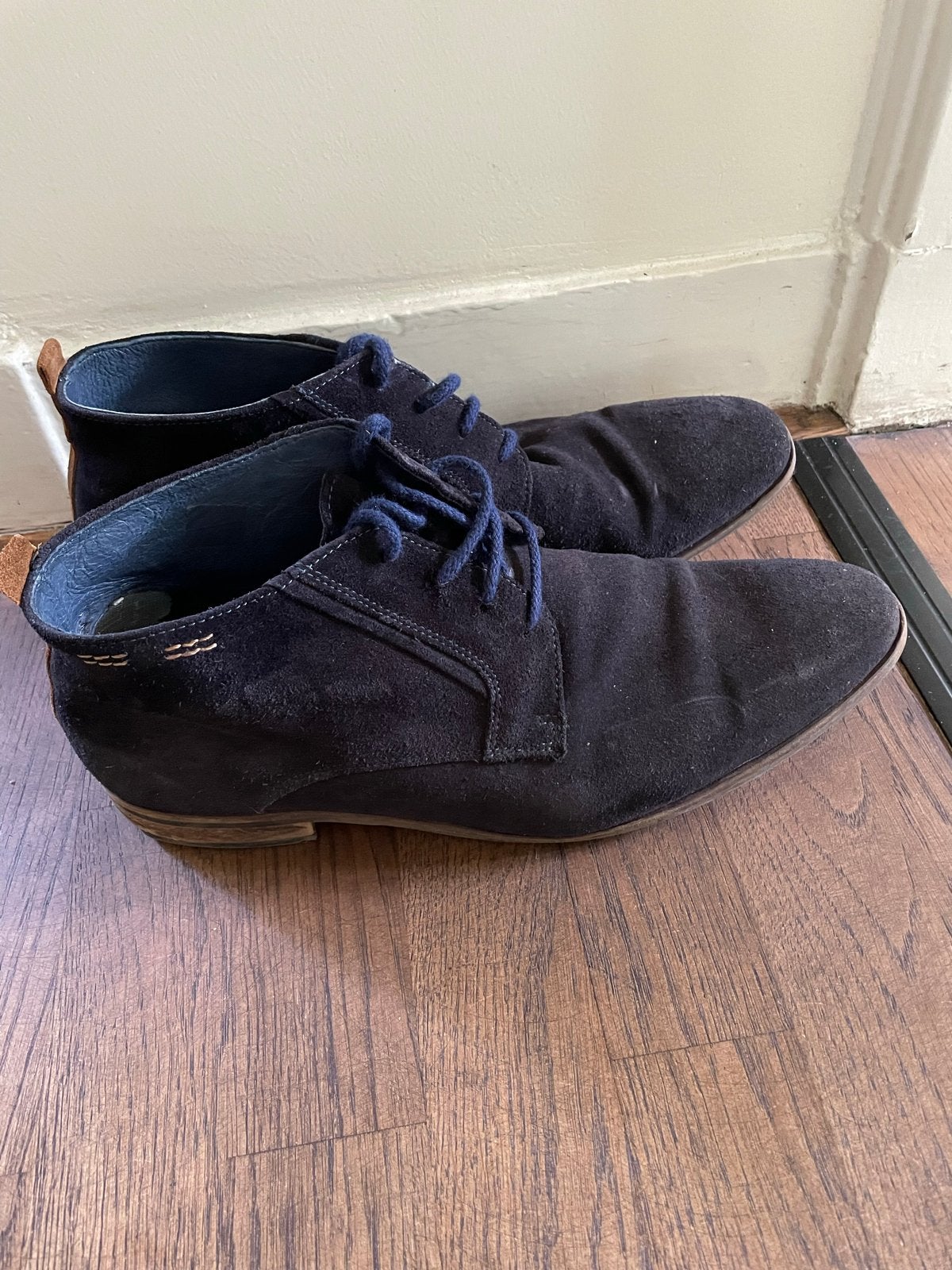 Donkerblauwe suède veterschoenen maat 45, Ophalen of Verzenden, Gedragen, Blauw, Schoenen met lage hakken