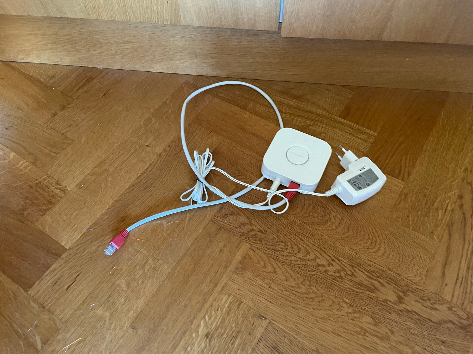 Philips Hue Bridge met patchkabel, Huis en Inrichting, Lampen | Overige, Smart home compatibel, Ophalen, Zo goed als nieuw, Philips Hue