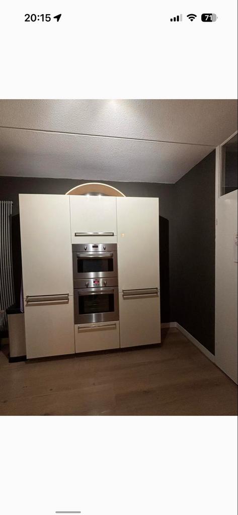 Mooie hoogglans witte keuken met apparatuur, Huis en Inrichting, Keuken | Complete keukens, Ophalen, Gebruikt, Wit, Overige typen