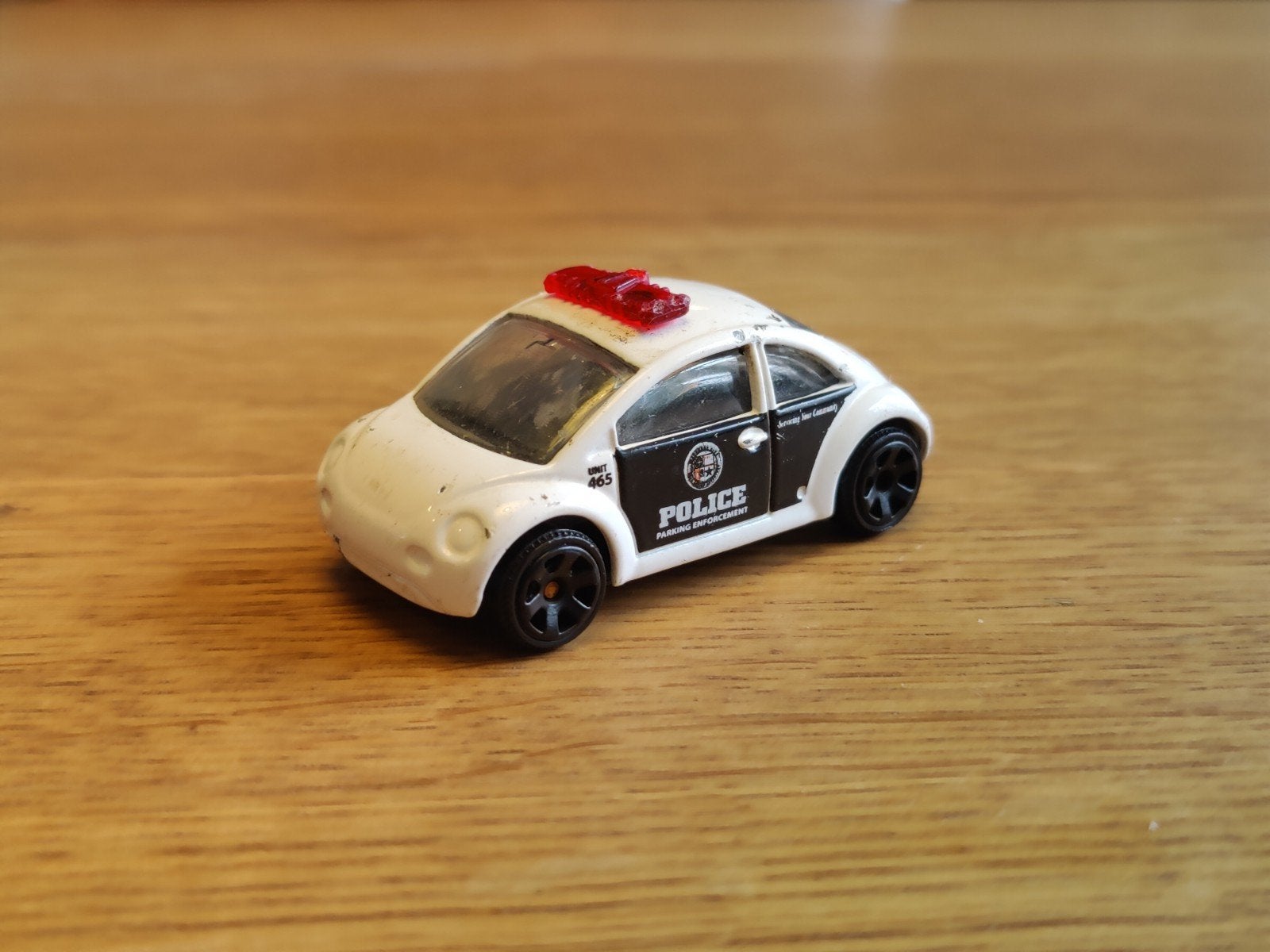 Matchbox Volkswagen Beetle Concept 1 Police, Hobby en Vrije tijd, Ophalen of Verzenden, Zo goed als nieuw, Auto