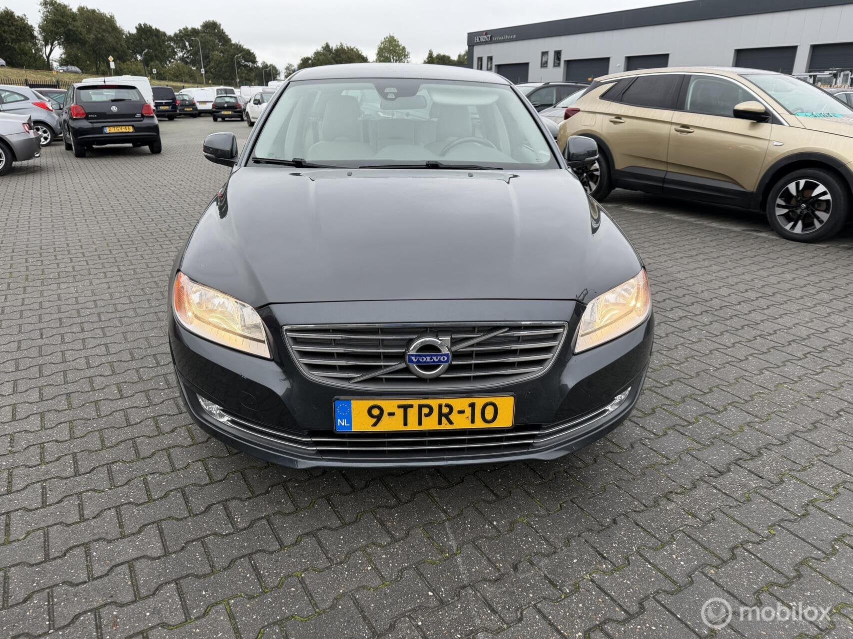 Volvo V70 2.0 D4 Kinetic ex bpm, Auto's, Voorwielaandrijving, Euro 6, 4 cilinders, Zilver of Grijs