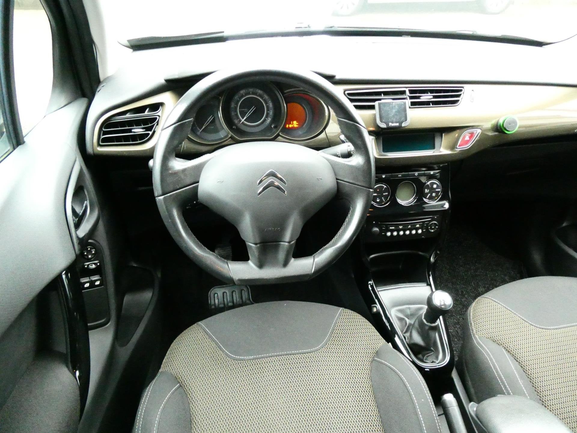 Citroen C3 1.4 VTi 95pk Clima Cruise Trekhaak 1150kg. Zuinig, Auto's, Voorwielaandrijving, Euro 5, Stof, Origineel Nederlands