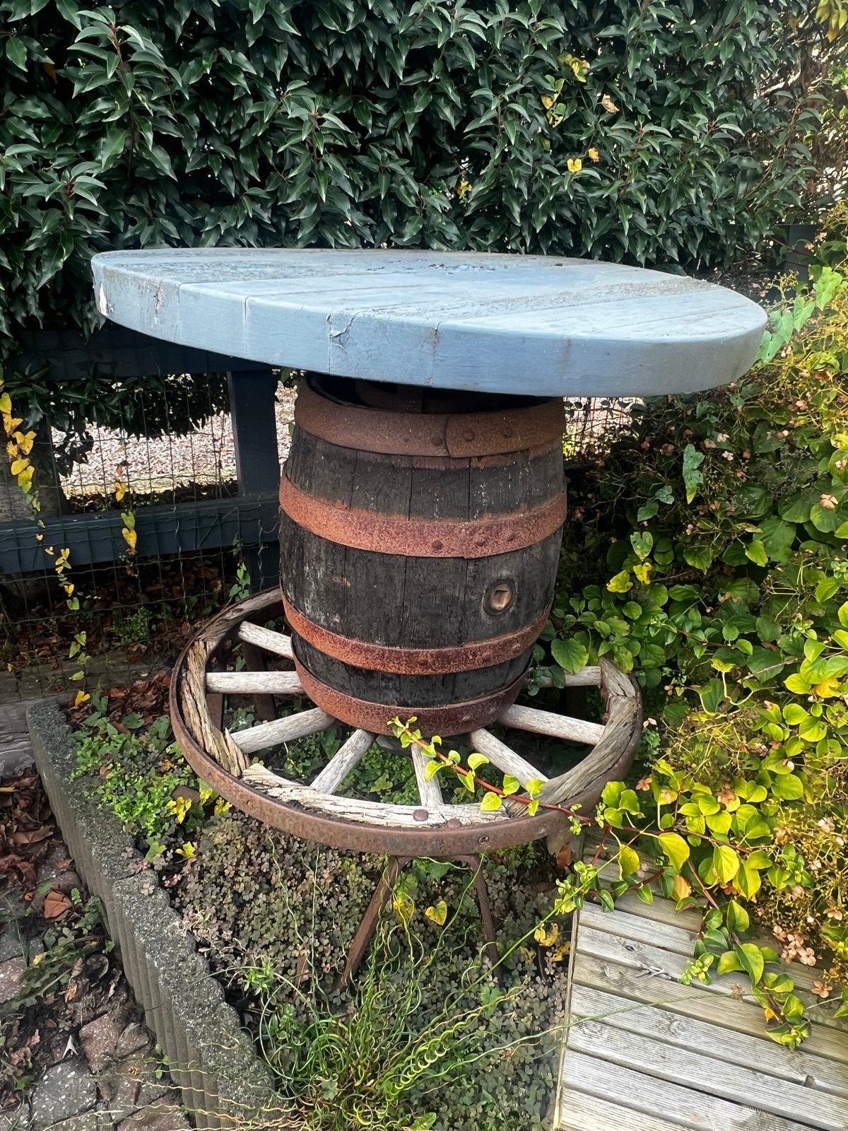 Wijnvat tafel met wagenwiel - Opknapper, Ophalen, Gebruikt, Rond, Hout