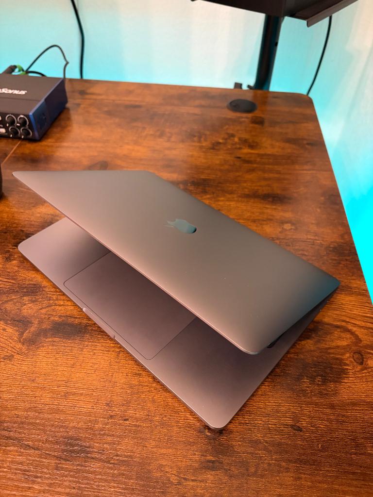 MacBook Pro Touch Bar, Computers en Software, Apple Macbooks, MacBook Pro, Qwerty, 13 inch, 512 GB