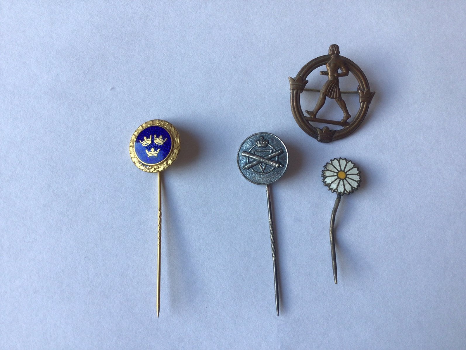 Speldjes divers, Verzamelen, Speldjes, Pins en Buttons, Gebruikt, Overige onderwerpen, Ophalen of Verzenden