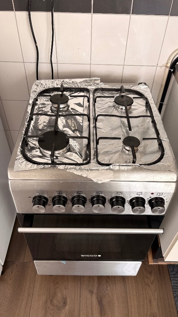 gasfornuis, Witgoed en Apparatuur, Fornuizen, Zo goed als nieuw, Gas, Vrijstaand, 85 tot 90 cm