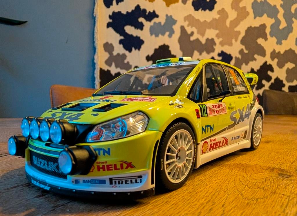 Ottomobile Suzuki SX4 WRC 1:18 OT495, Ophalen of Verzenden, Zo goed als nieuw, OttOMobile