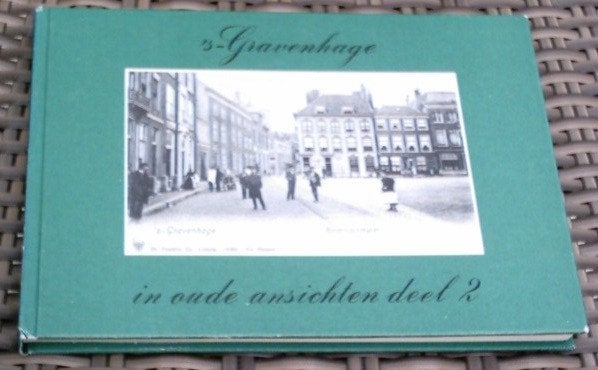 's-Gravenhage in oude ansichten deel 2. H. van Zon., Boeken, Ophalen of Verzenden, Zo goed als nieuw