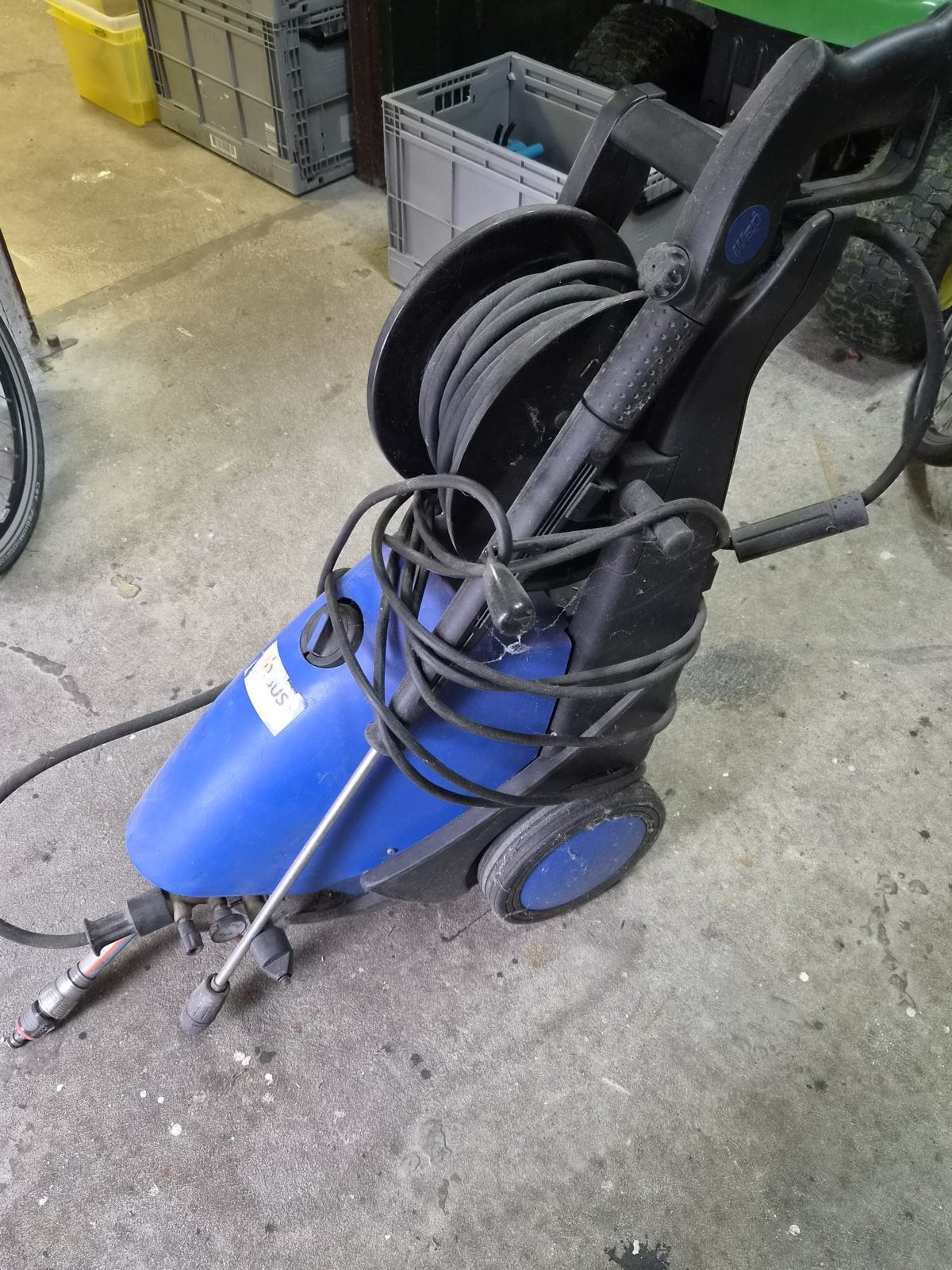 Nilfisk Alto Triton 1000 Plus hogedrukreiniger 195 bar, Tuin en Terras, Hogedrukreinigers, Ophalen, Zo goed als nieuw, Benzine