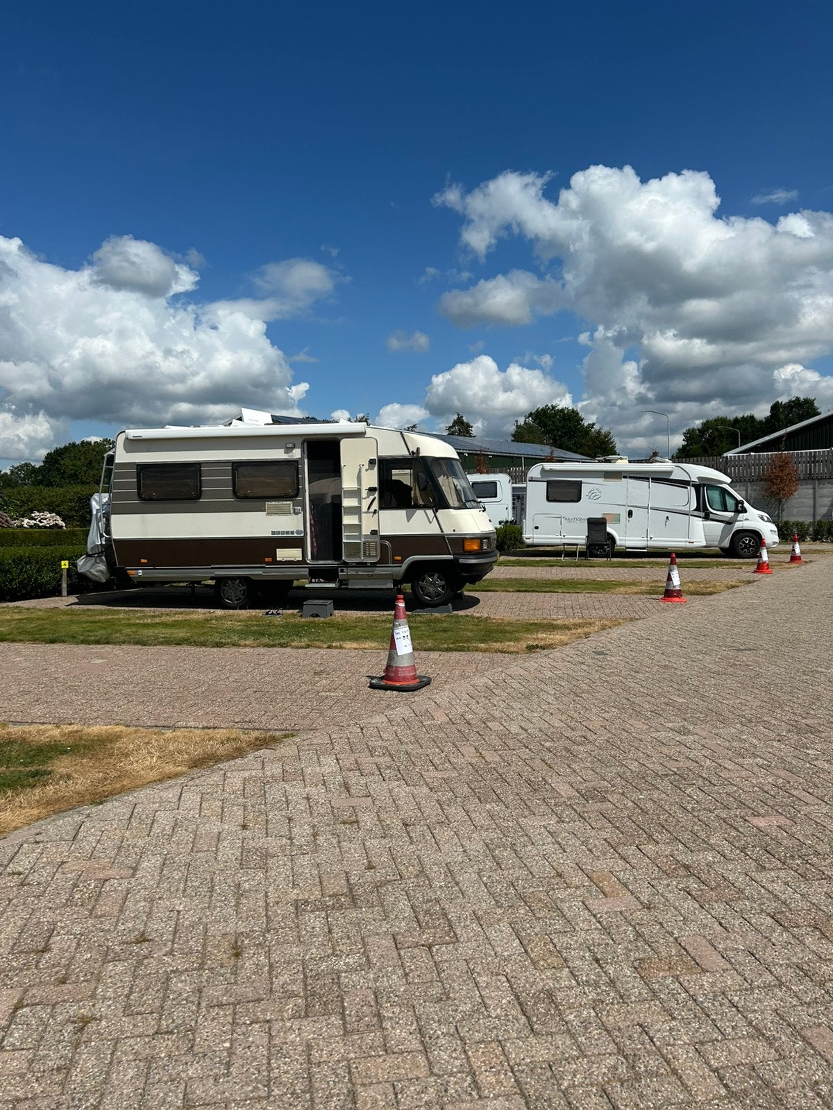 Te koop benzine Hymer intergaal camper, Integraal, Particulier, Hymer, Benzine