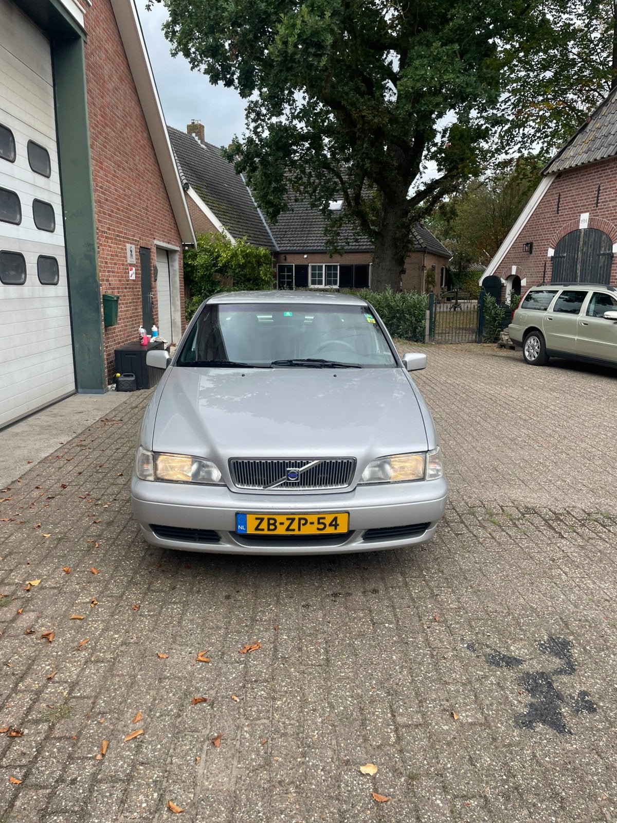 Volvo S70 2.4 AUT 1999 Grijs, Ophalen