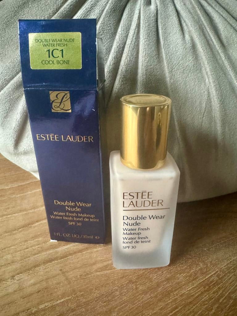 ESTÉE LAUDER Foundation SPF30, NIEUW, 30 ml (€48 nú €20), Sieraden, Tassen en Uiterlijk, Uiterlijk | Cosmetica en Make-up, Ophalen of Verzenden