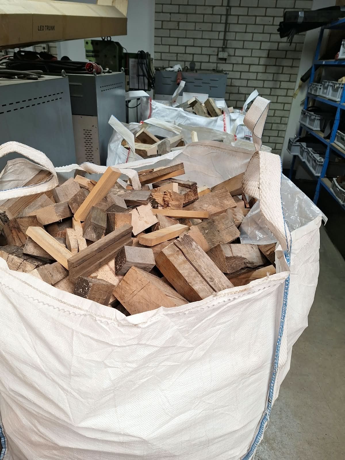 kachel/haardhout, Tuin en Terras, 3 tot 6 m³, Ophalen, Blokken