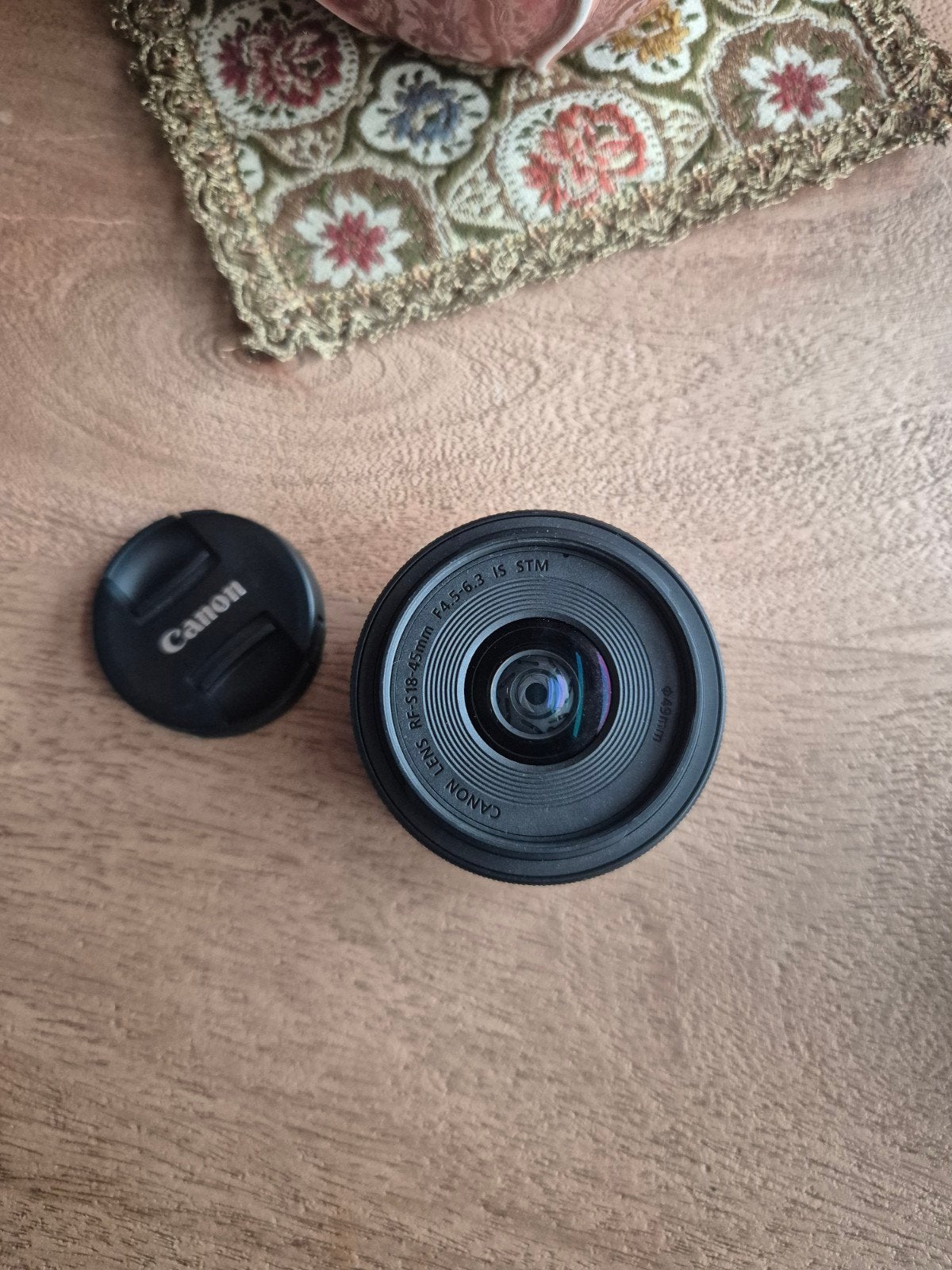 Canon RF-S 15-45mm f/3.5-6.3 IS STM lens - Zo goed als nieu