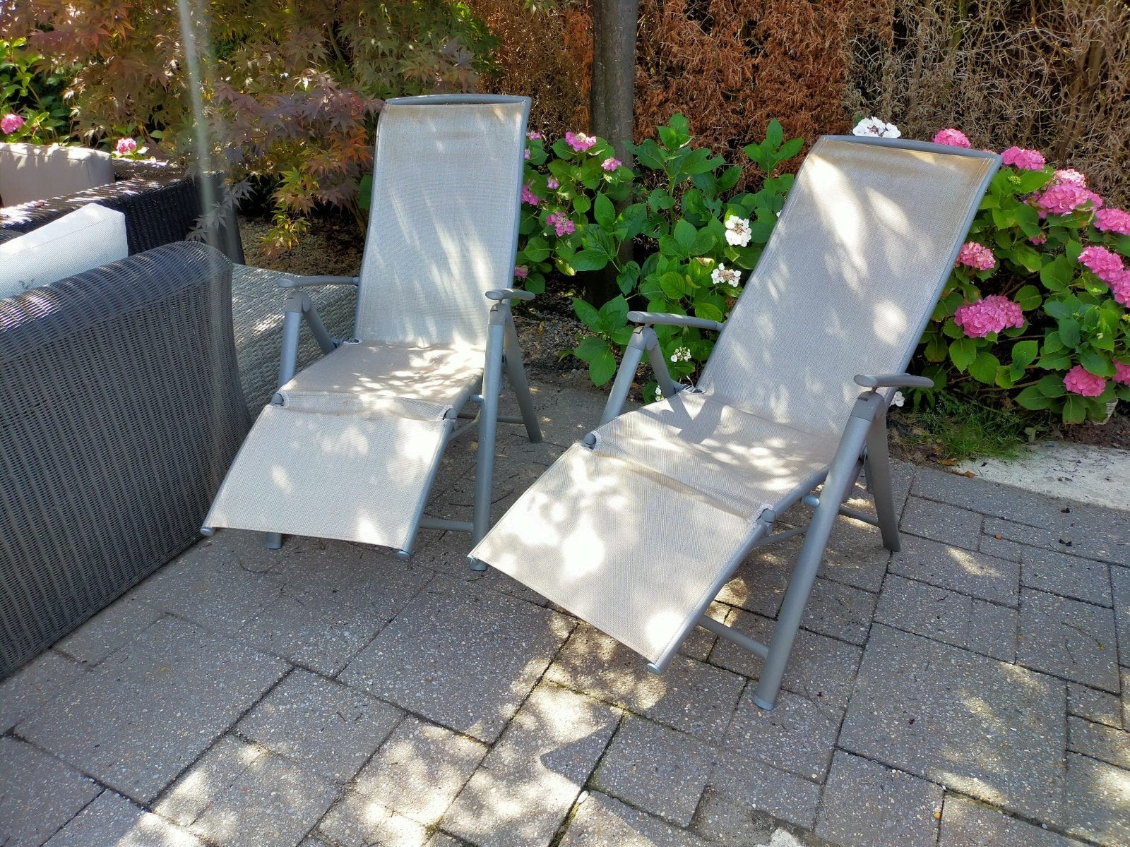 2 heerlijke tuinstoelen met lig & relax functie verstelbaar, Tuin en Terras, Tuinstoelen, Ophalen, Gebruikt, Aluminium, Verstelbaar