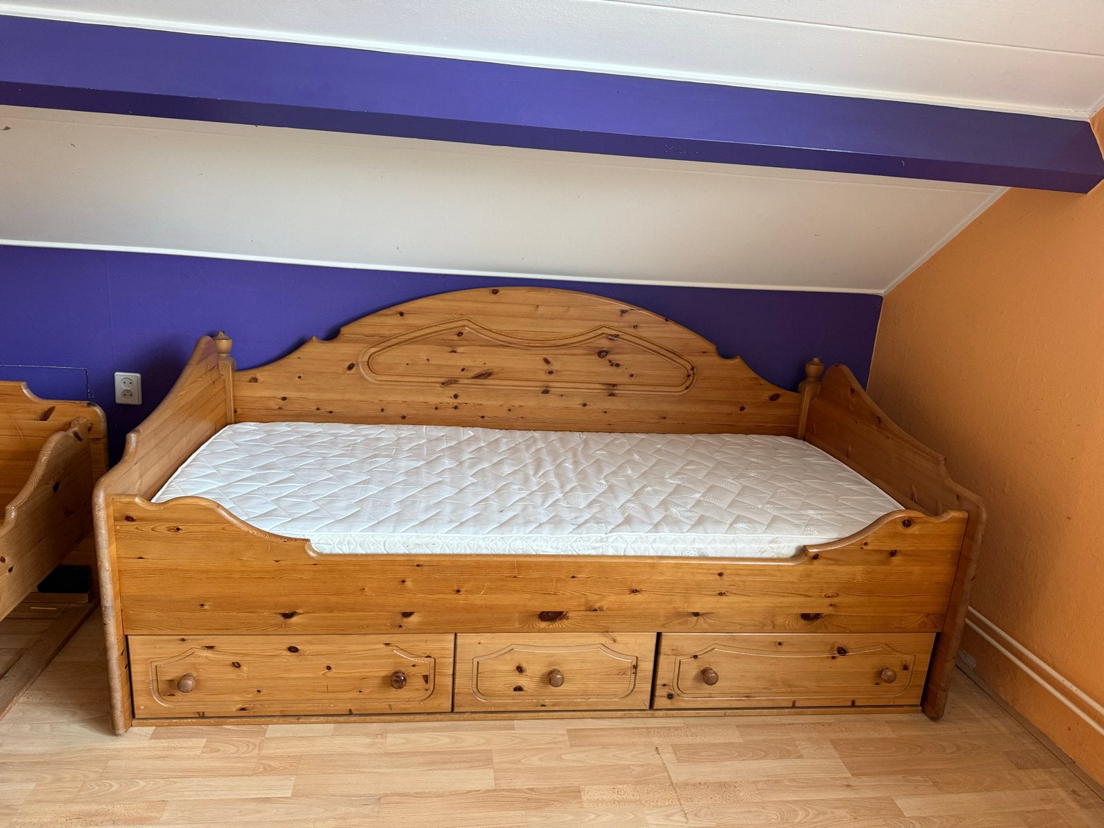 Eenpersoons houten bed met lades, Huis en Inrichting, Slaapkamer | Bedden, Ophalen, Gebruikt, 90 cm, Eenpersoons