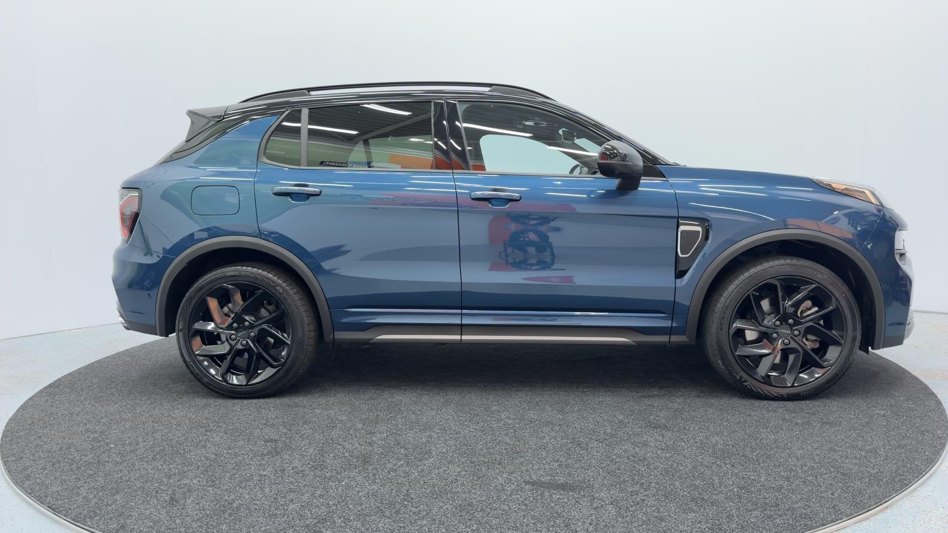 Lynk en Co 01 1.5 MY23 – Zwarte hemel & BlackPack in topst, Auto's, Dealer onderhouden, Stof, Euro 6, Met garantie (alle)