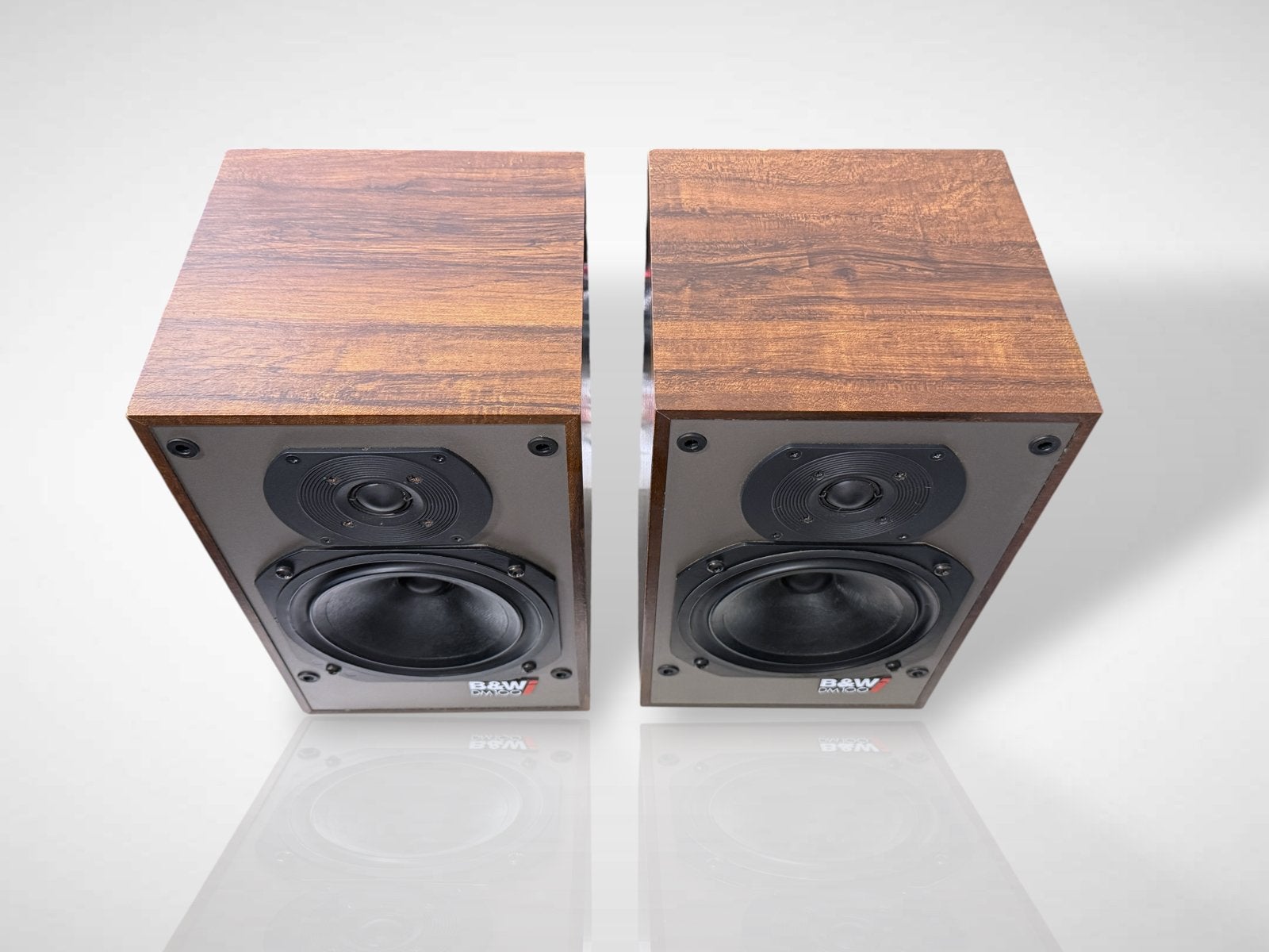 B&W DM100i speakers - Goed werkende staat, Gebruikt, Verzenden, B&W, B&W