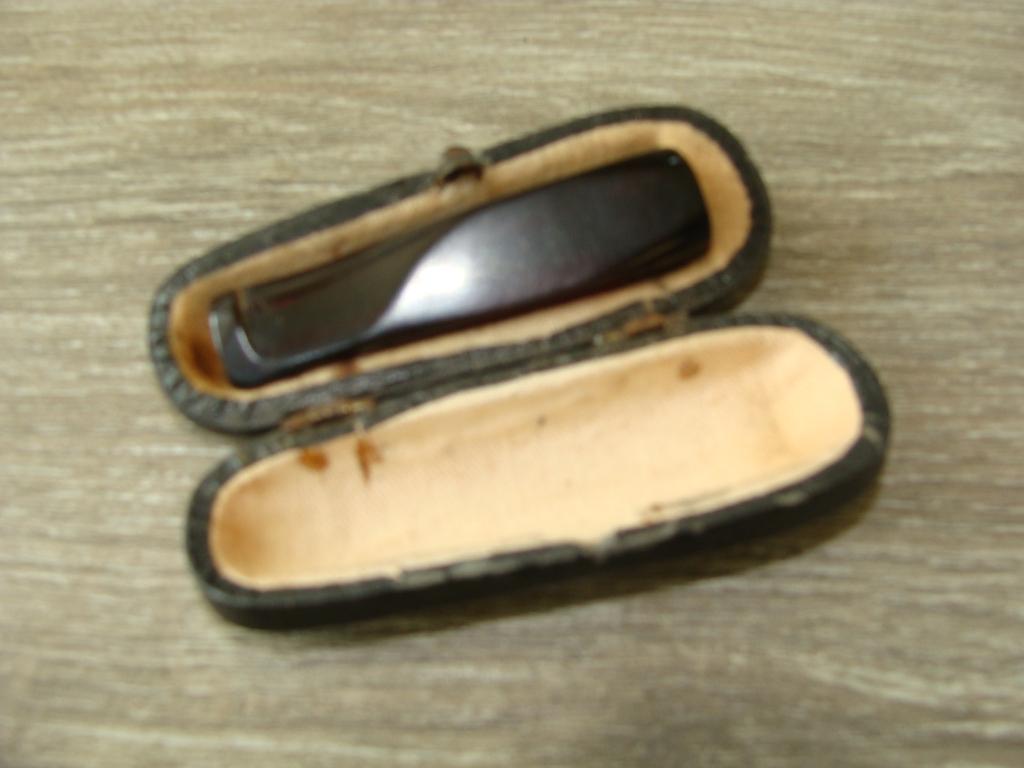 VINTAGE  SIGARENHOUDER IN  CASSETTE, Verzamelen, Rookartikelen, Aanstekers en Luciferdoosjes, Ophalen of Verzenden, Gebruikt, Overige typen