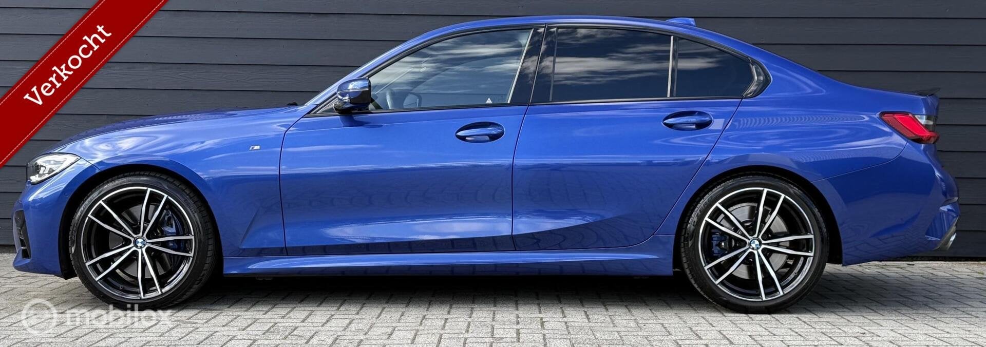 BMW 3-serie 320i High Executive Edition M-Sport/LED/Winterpa, Auto's, Automaat, Achterwielaandrijving, Gebruikt, Euro 6