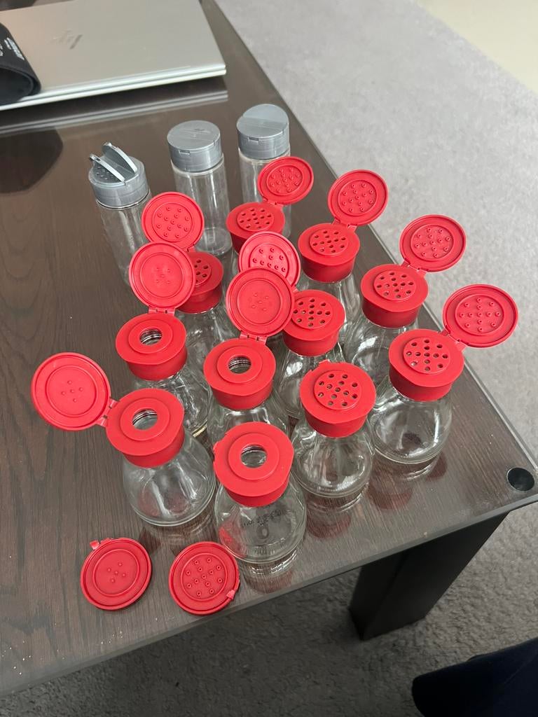 Kruiden pot als €5 magje hem ophalen, Ophalen of Verzenden, Zo goed als nieuw, Zwart, Handen en Nagels