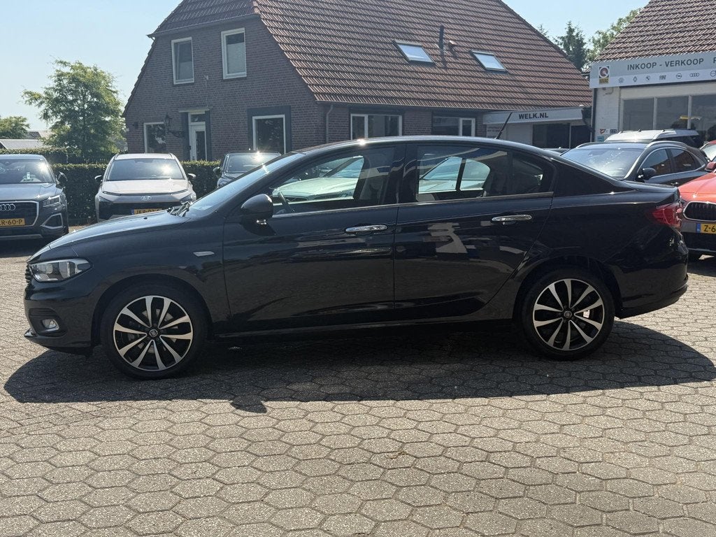 Fiat Tipo 1.4 16V Lounge KLIMA | NAVI | CRUISE | BOVAG !, Auto's, Fiat, Voorwielaandrijving, 12 maanden, Stof, Gebruikt